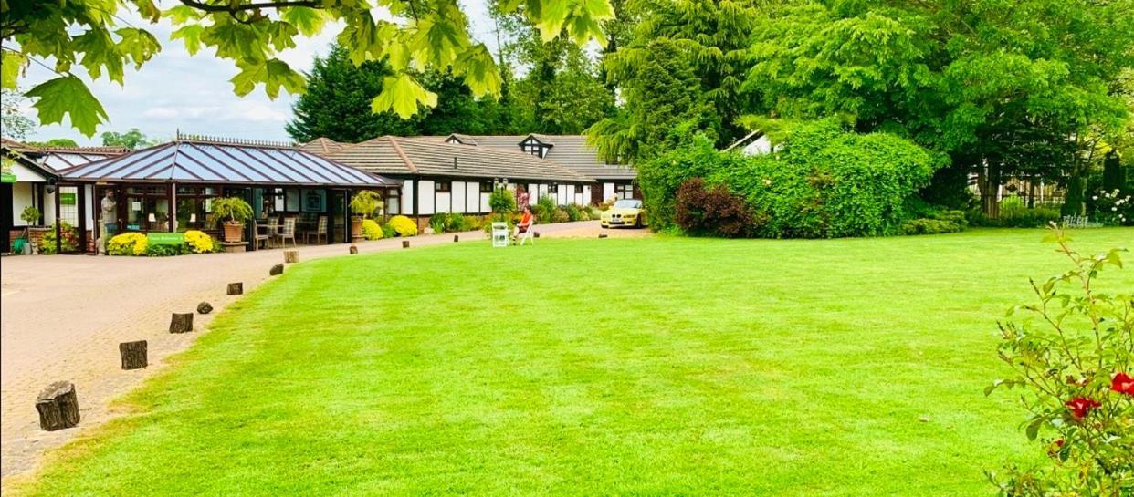 The Stanwick Hotel Stanwick (Northamptonshire)